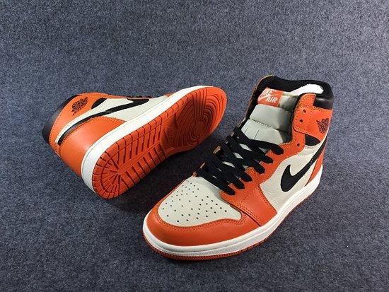 Jordan 1 Retro Reverse Shattered Backboard 555088-113