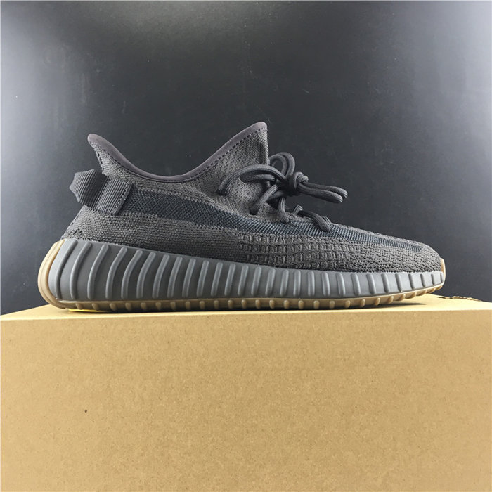 Ad*s yeezy boost 350 v2 cinder fy2903