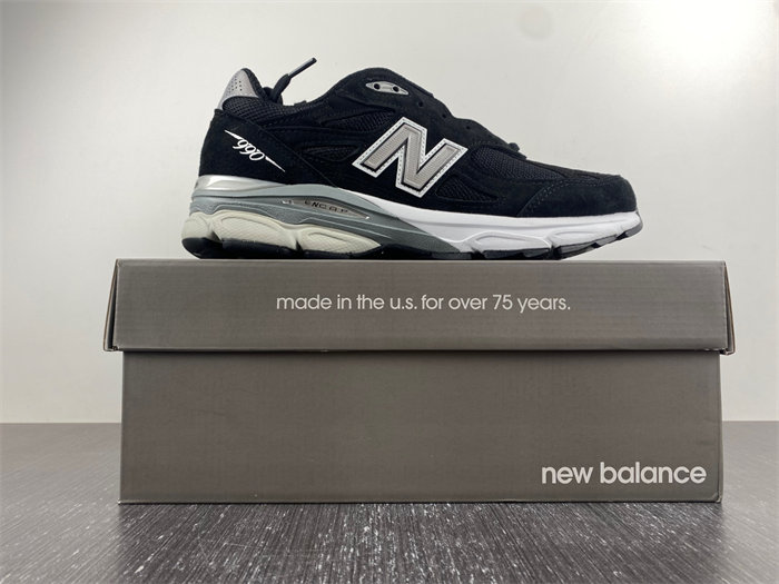 New Balance 990v3 Black White M990BS3