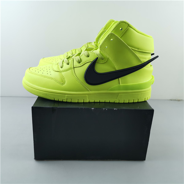 Nike Dunk High AMBUSH Flash Lime CU7544-300