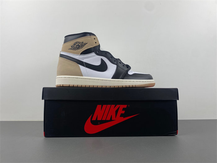 Air Jordan 1 High OG “Latte”  FD2596-021