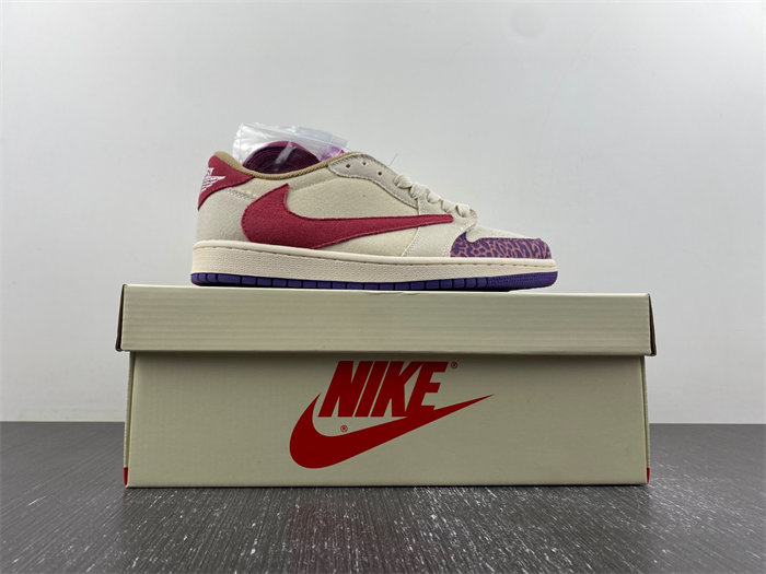 Travis Scott x Air Jordan 1 Low  DM7866-952