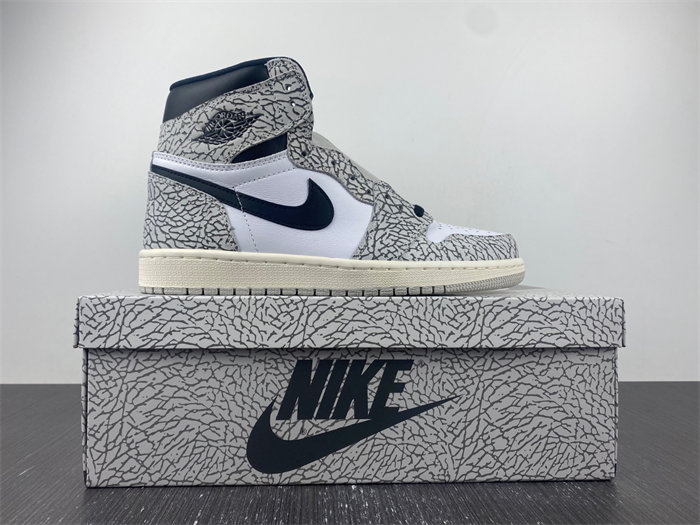 Jordan 1 Retro High OG White Cement DZ5485-052