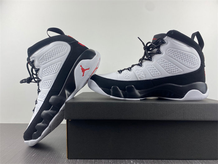 Jordan 9 Retro OG 302370-112