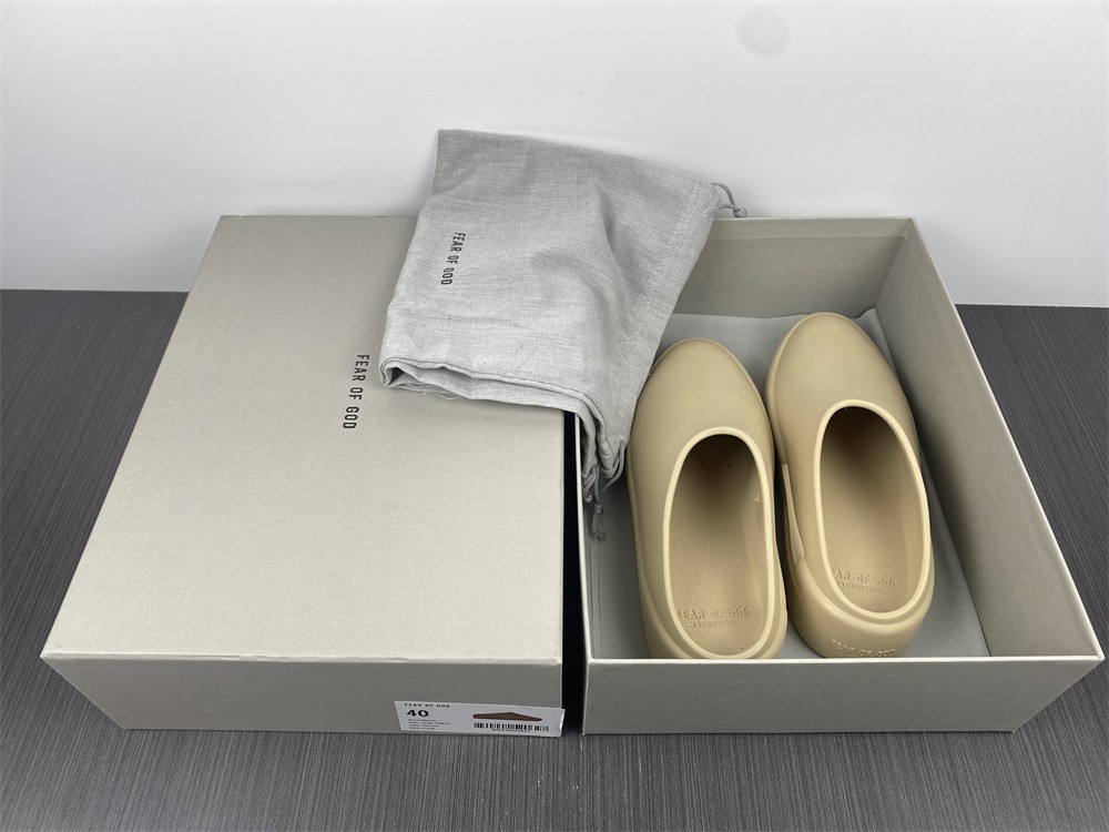 Fear of God The California Slip-On Almond