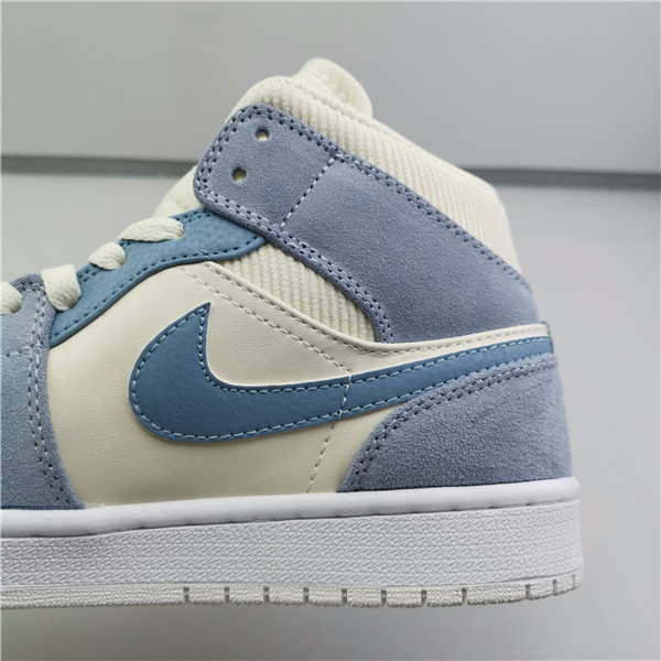 AIR JORDAN 1 MID DA4666-100