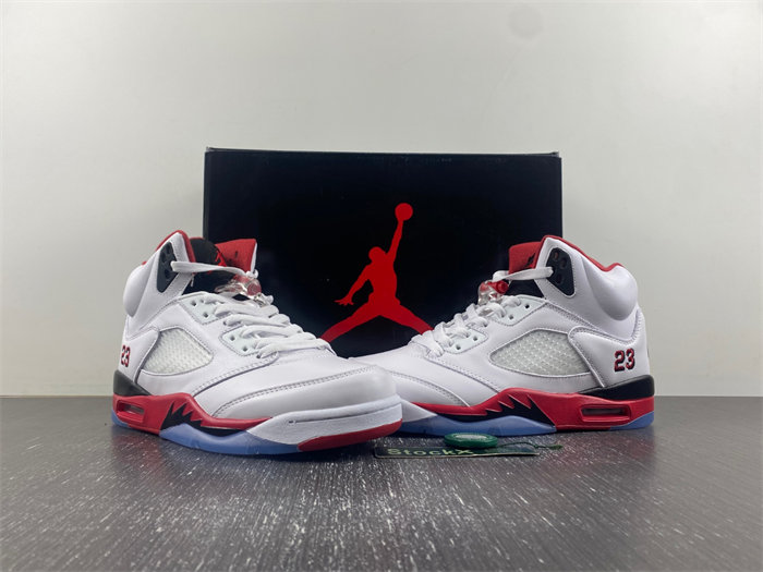 Jordan 5 Retro Fire Red Black Tongue 136027-120