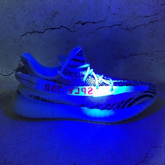 goat Ad*s yeezy 350 v2 basf zebra cp9654