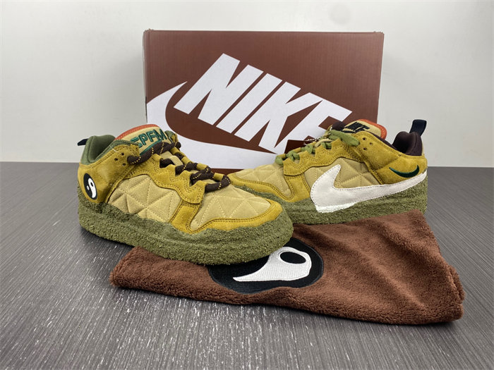 Cactus Plant Flea Market x Nike Dunk Low  DM0430-700