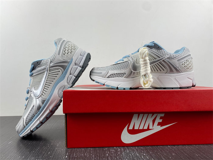 NIKE Air Zoom Vomero 5FN3432-001