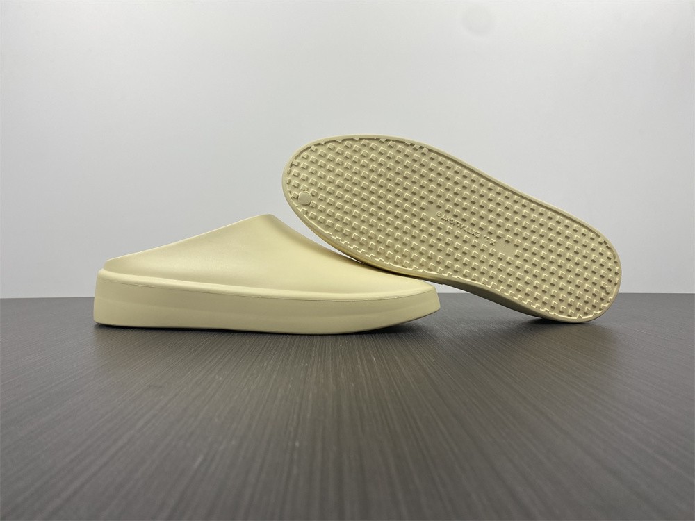 Fear of God The California Slip-On Cream