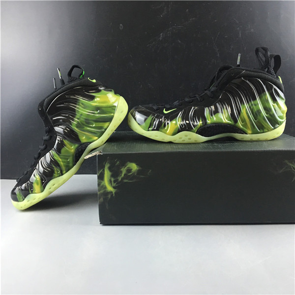 Nike Air Foamposite One ParaNorman 579771-003