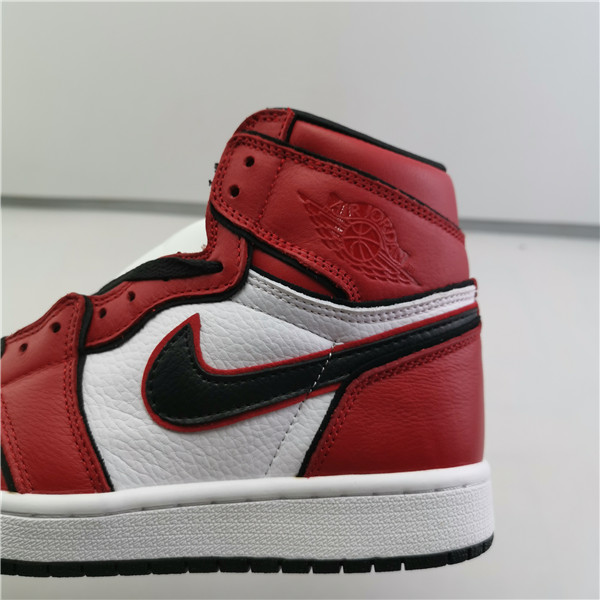 Air Jordan 1 Retro High OG 555088 129