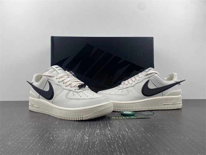 AMBUSH x Nike Air Force 1 Low  DV3464-002