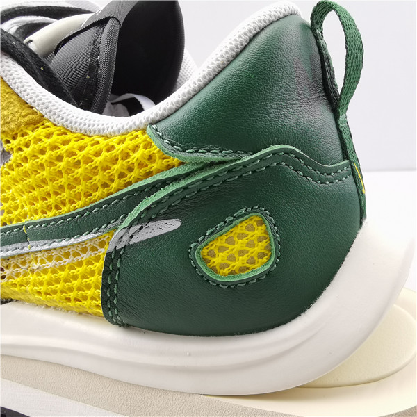 Sacai x Nike VaporWaffle  Tour Yellow CV1363-700