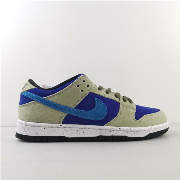 Nike Dunk Low SB Celadon BQ6817-301