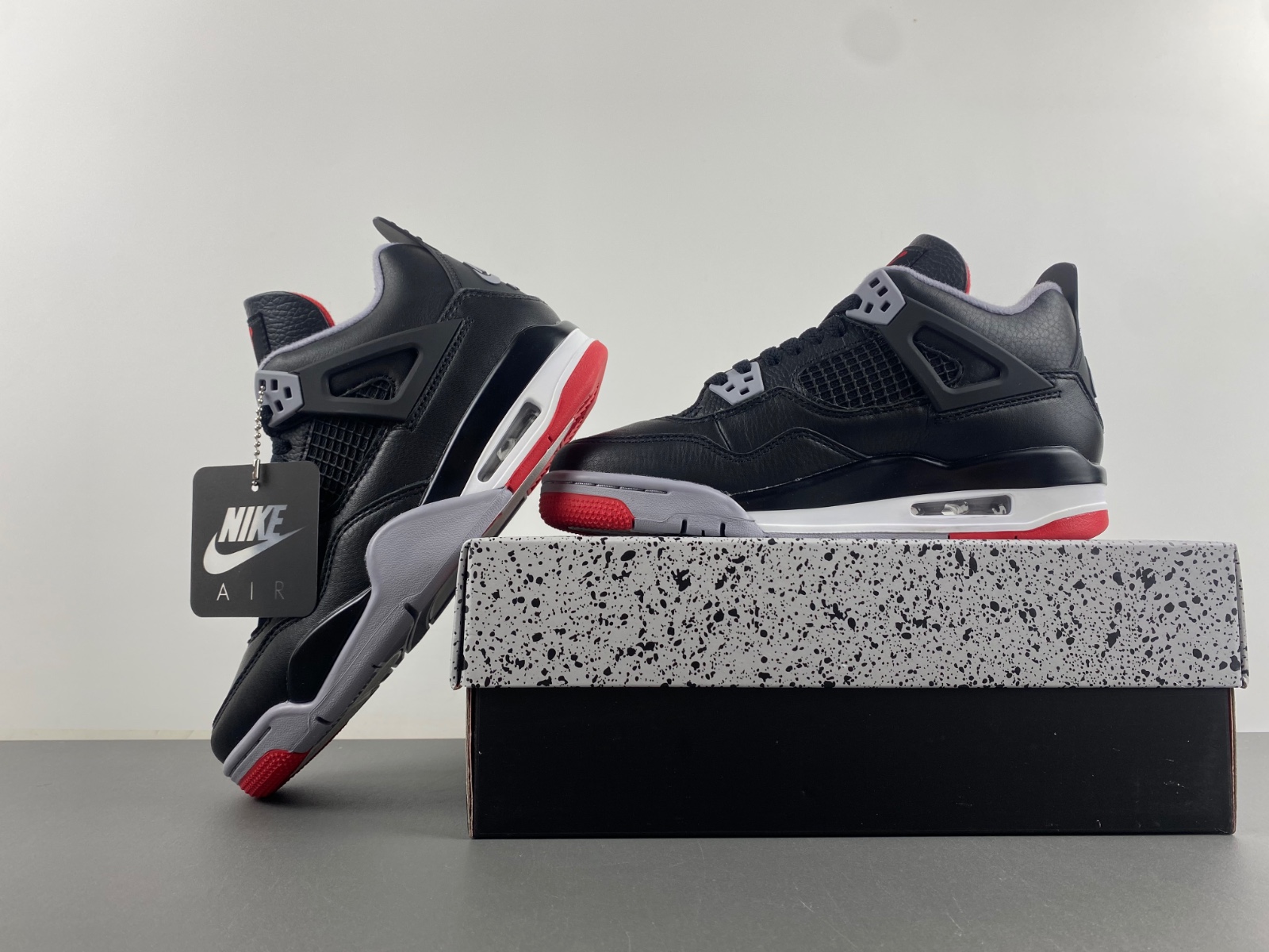 Air Jordan 4 “Bred Reimagined” FQ8213-006