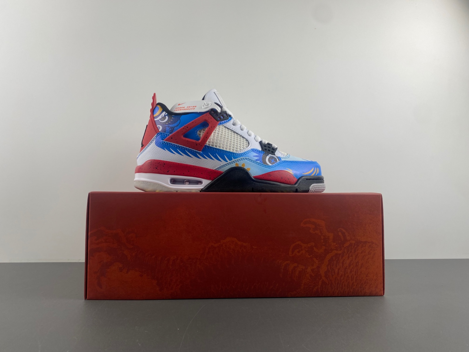 Air Jordan 4 DH6927-161.