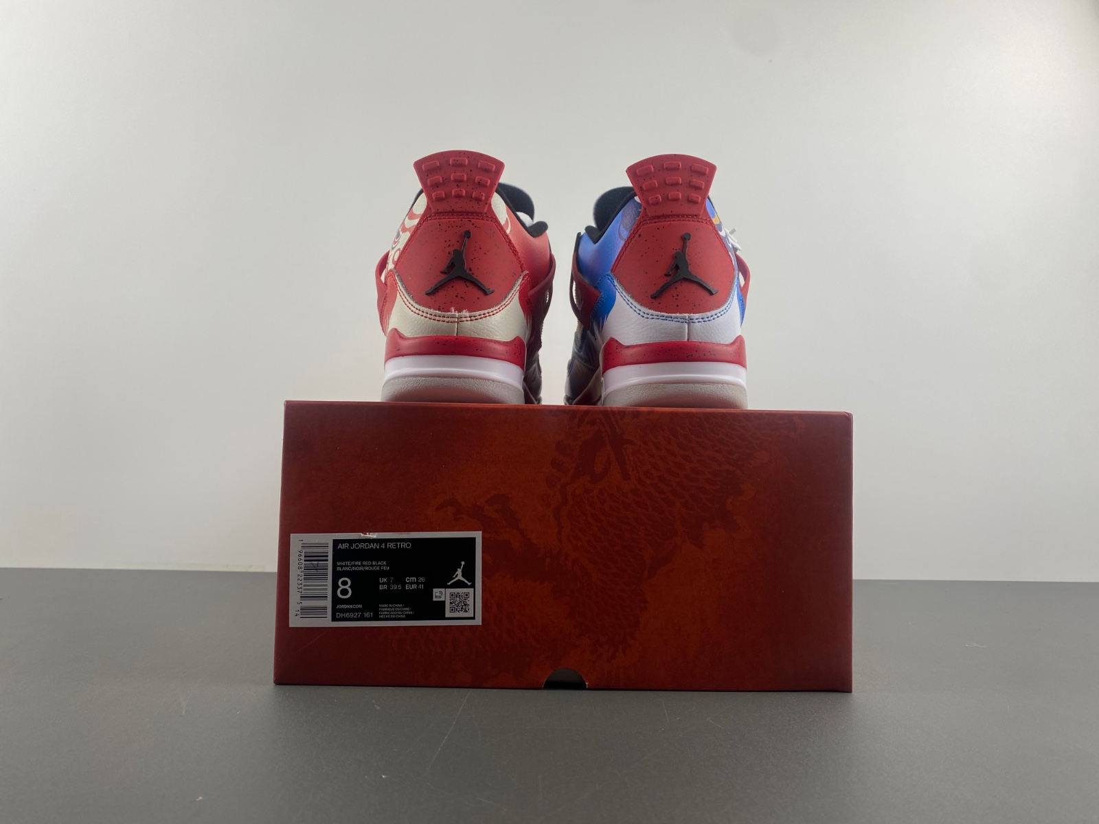 Air Jordan 4 DH6927-161.