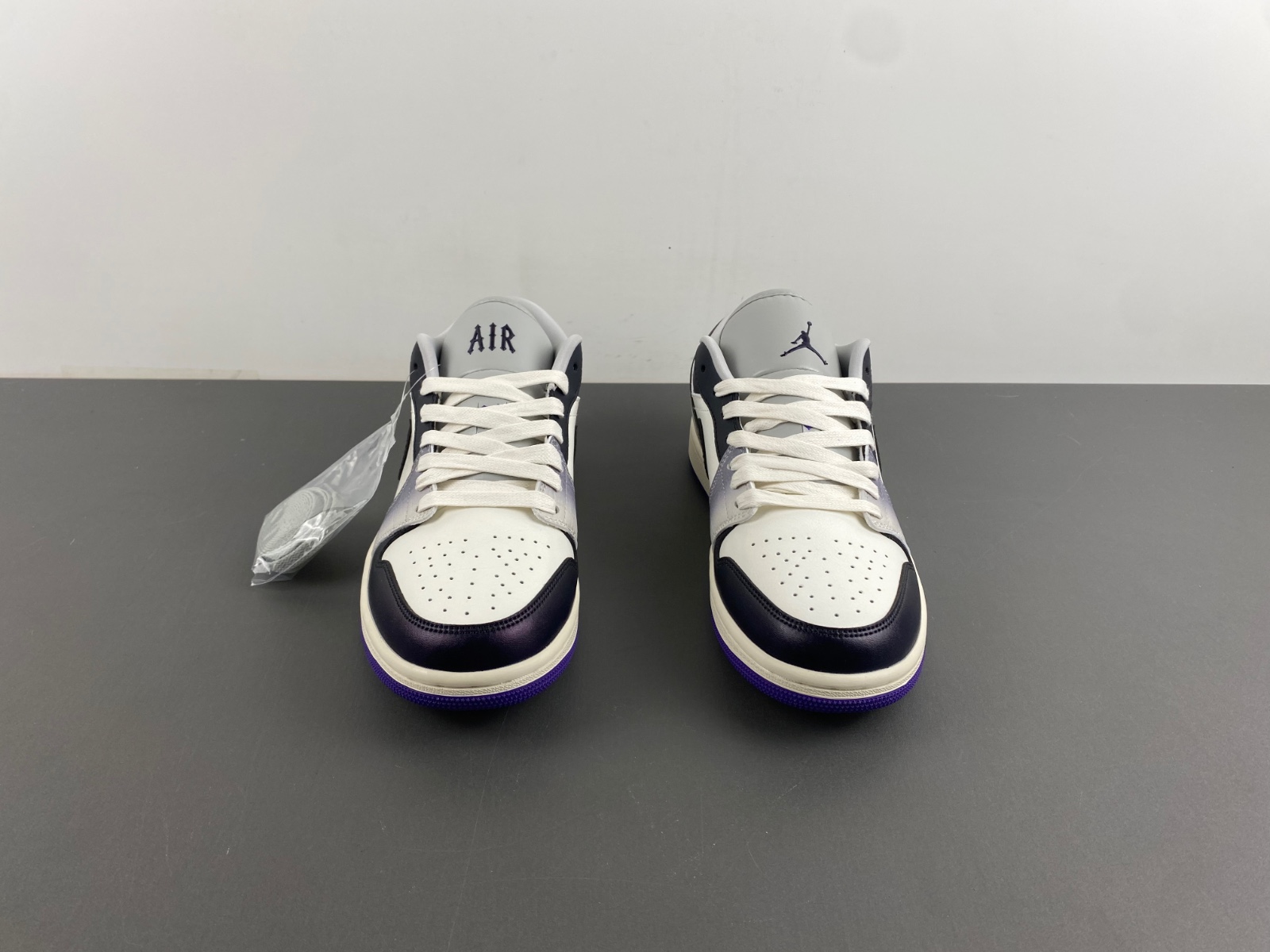 Air Jordan 1 Low HF5759-101