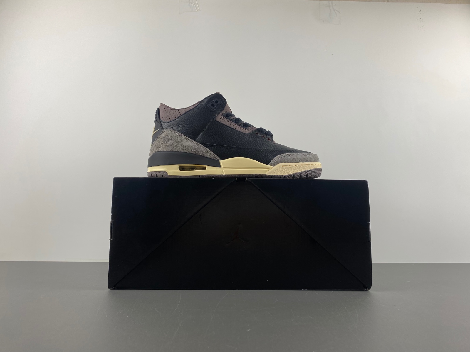 A Ma Manière x Air Jordan 3 “Black” AMM FZ4811-001