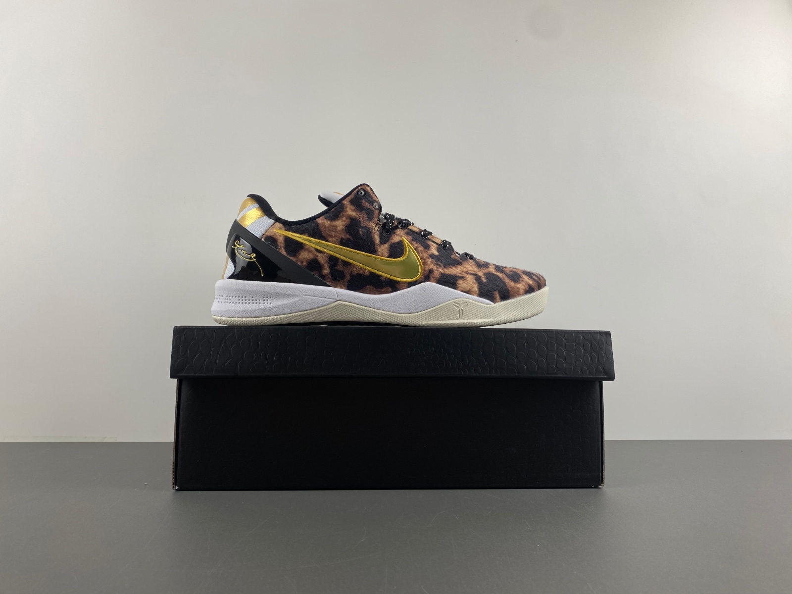 Nike Kobe 8 Protro Leopard Print Gold FJ9364-305