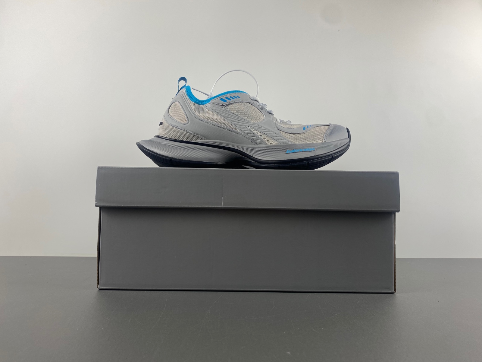 BALENCIAGA 793945 WFLGY 0613