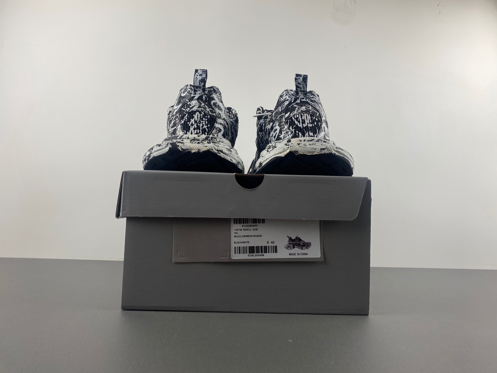 Balenciaga 十IAGA -PHANTOM SNEAKER  734734 W3XL2 0236