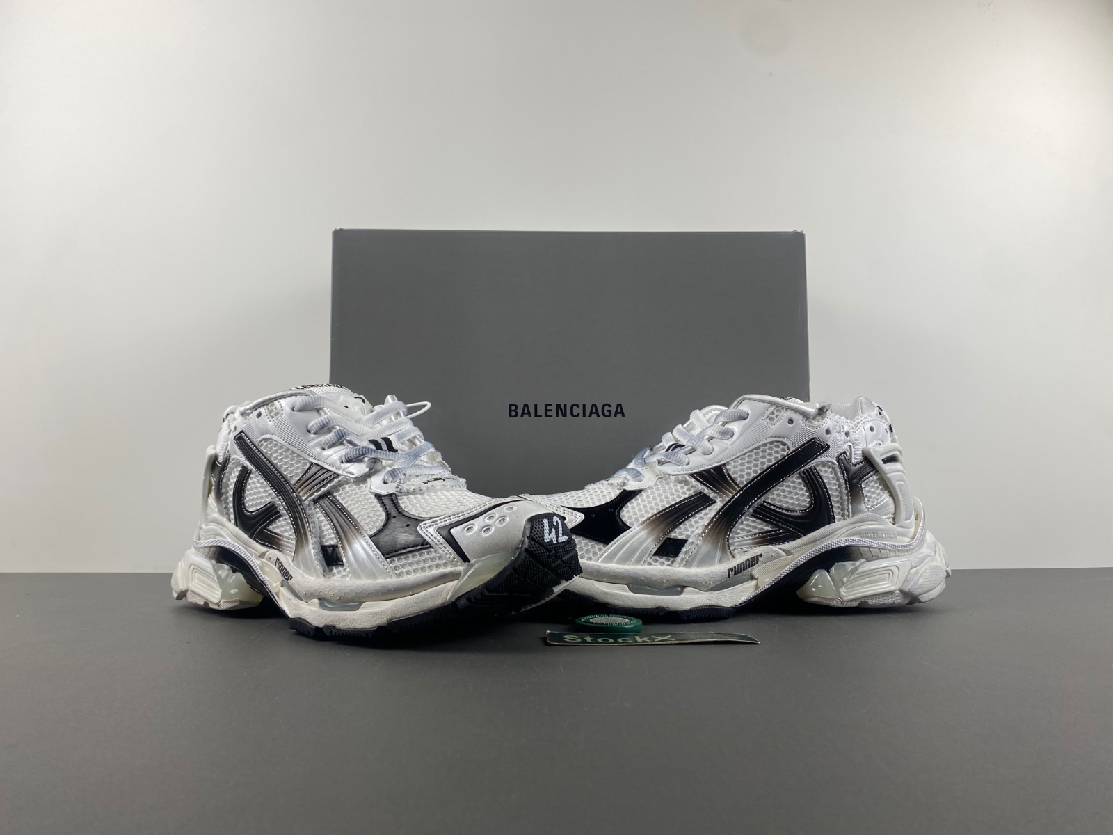 Balenciaga 772774-WRUNG-9010