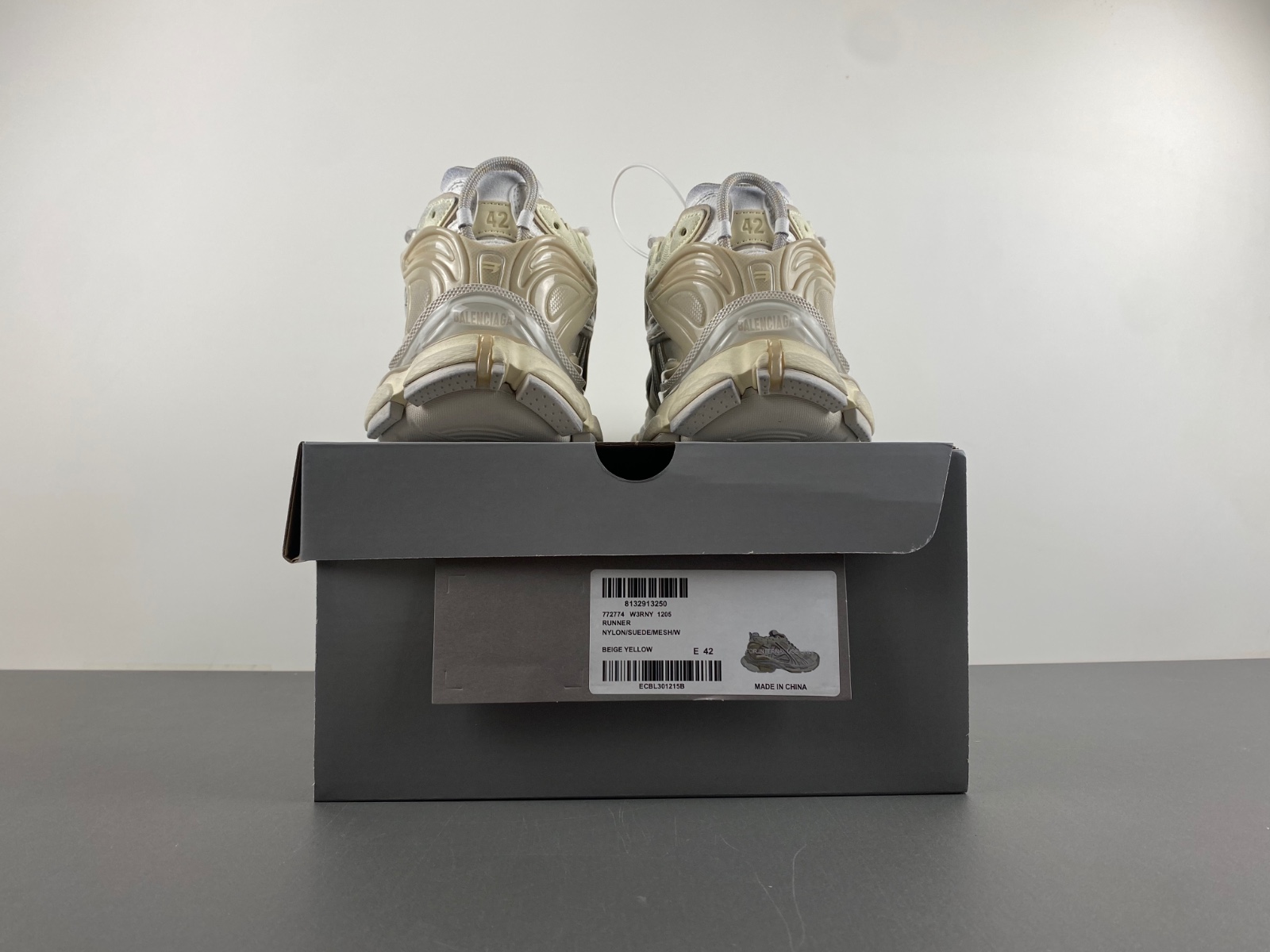 Balenciaga 772774-W3RNY-1205