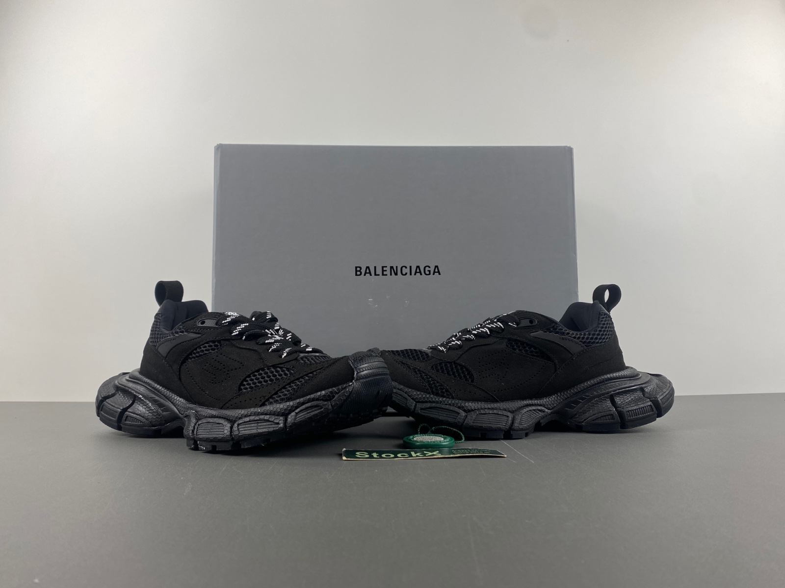 Balenciaga 759693 W3XLH 0211