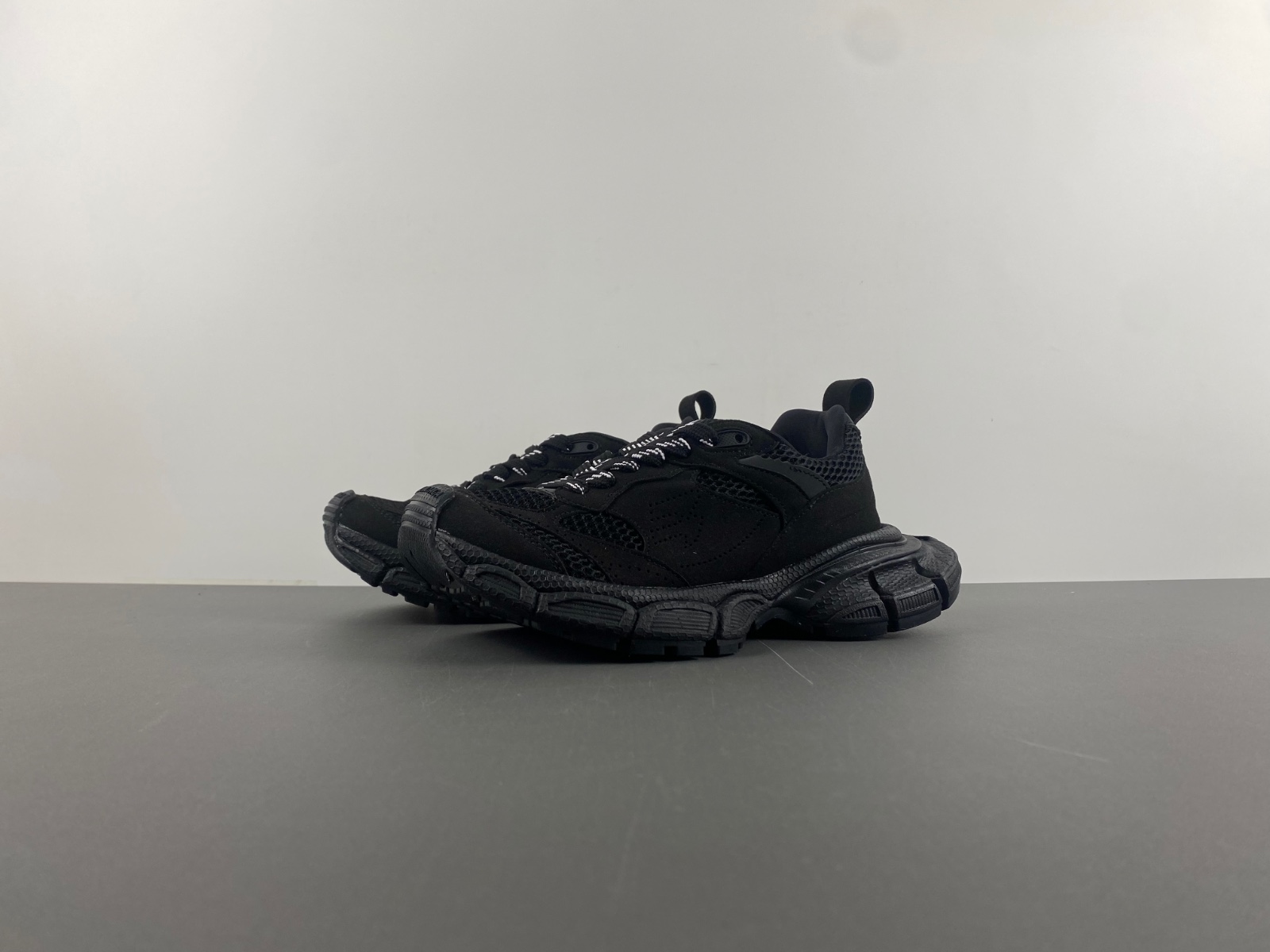 Balenciaga 759693 W3XLH 0211