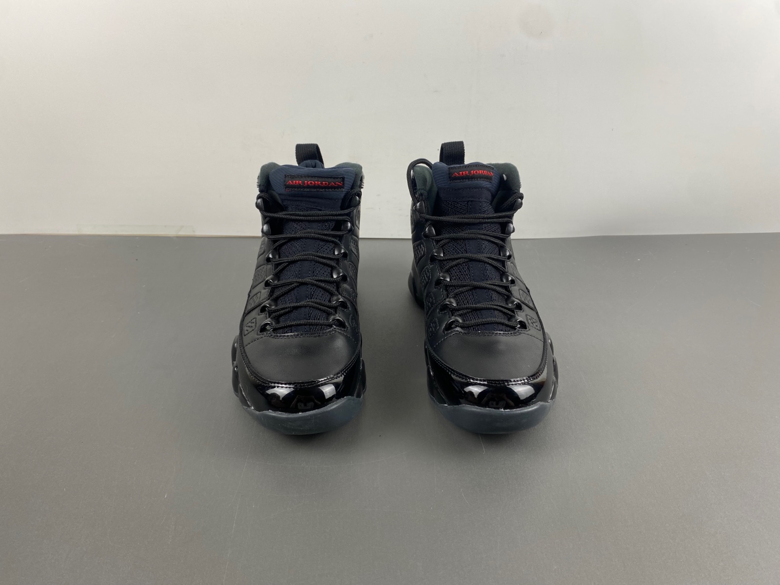 Air Jordan 9 “Bred”302370-014