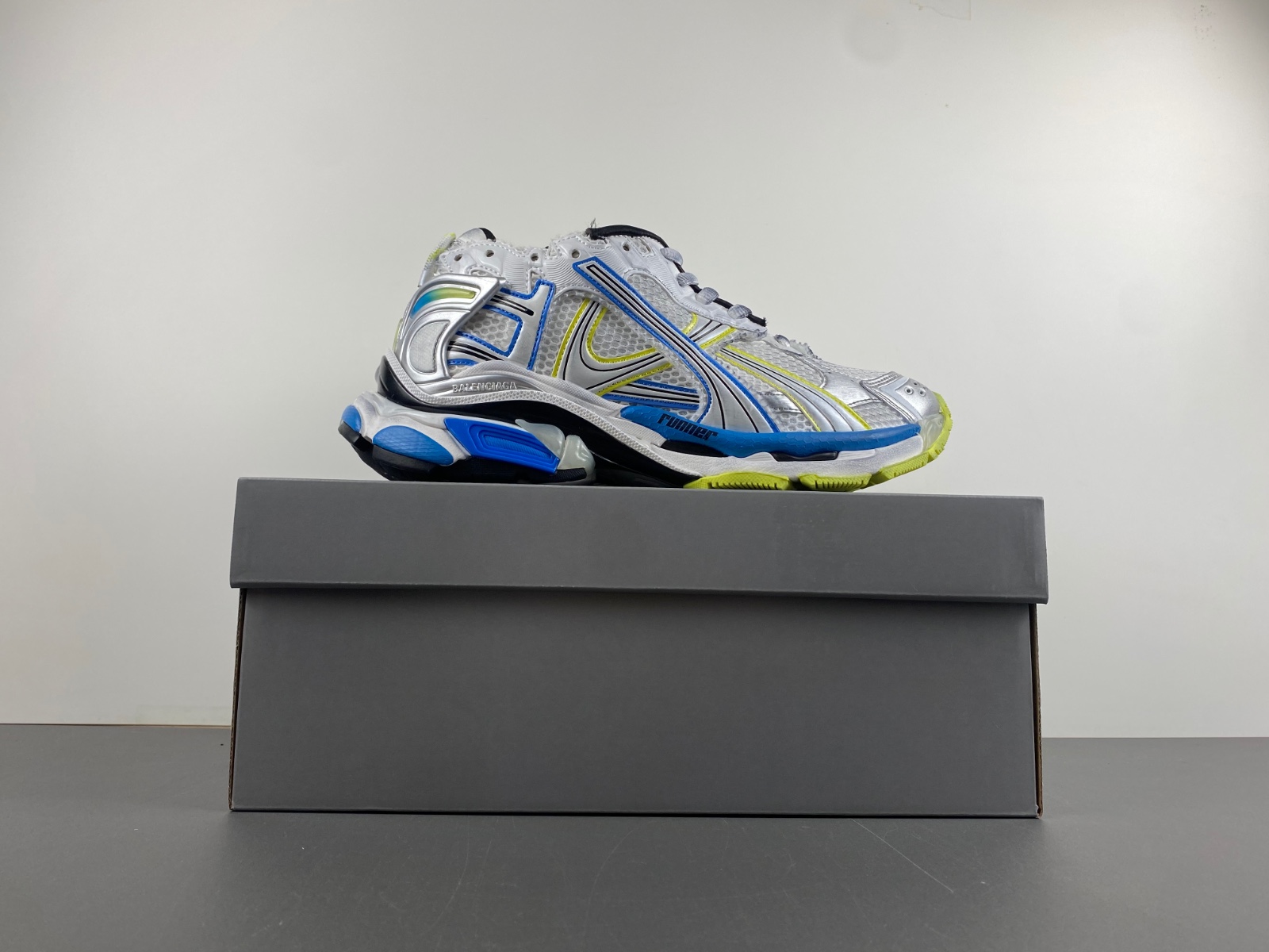Balenciaga  772774-W3RNY-0213