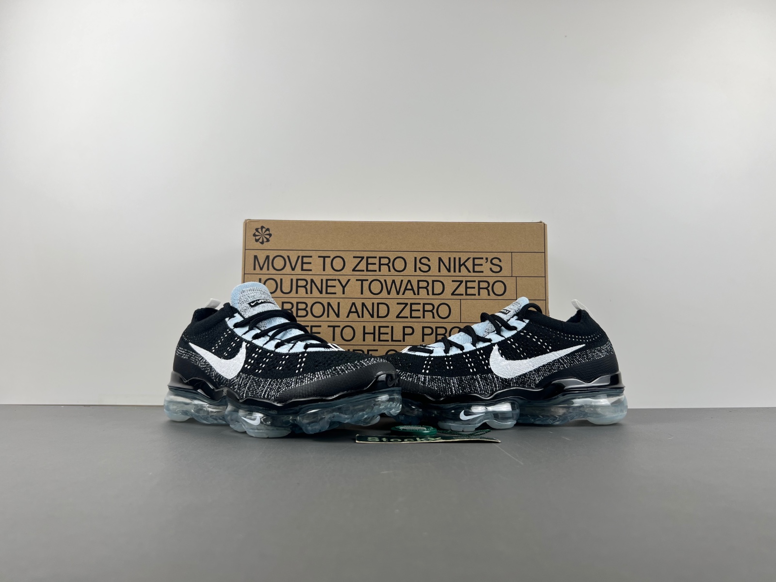 Nike Air VaporMax 2023 Flyknit  DV1678-010