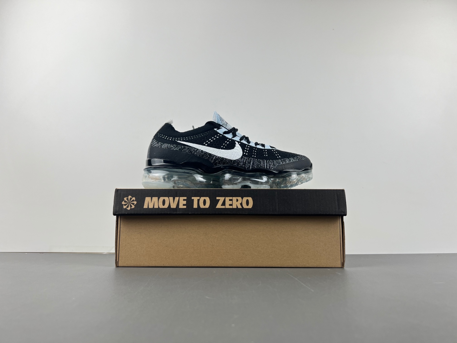 Nike Air VaporMax 2023 Flyknit  DV1678-010