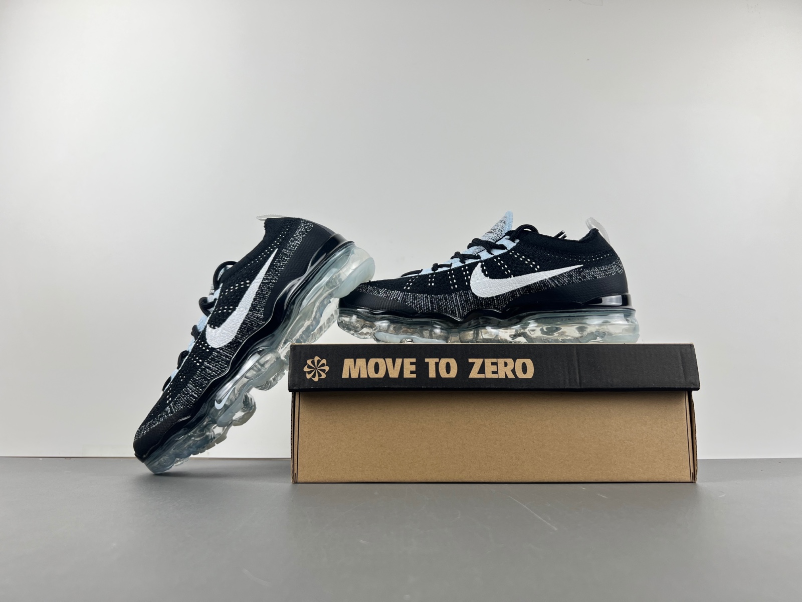 Nike Air VaporMax 2023 Flyknit  DV1678-010