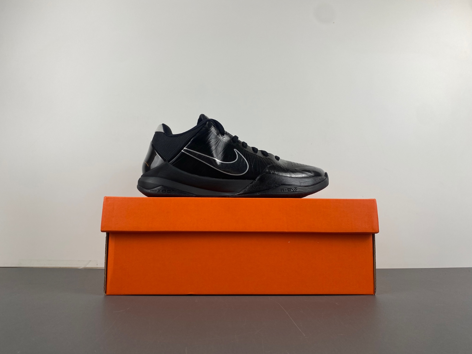 Nike Zoom Kobe Blackout 386430-003