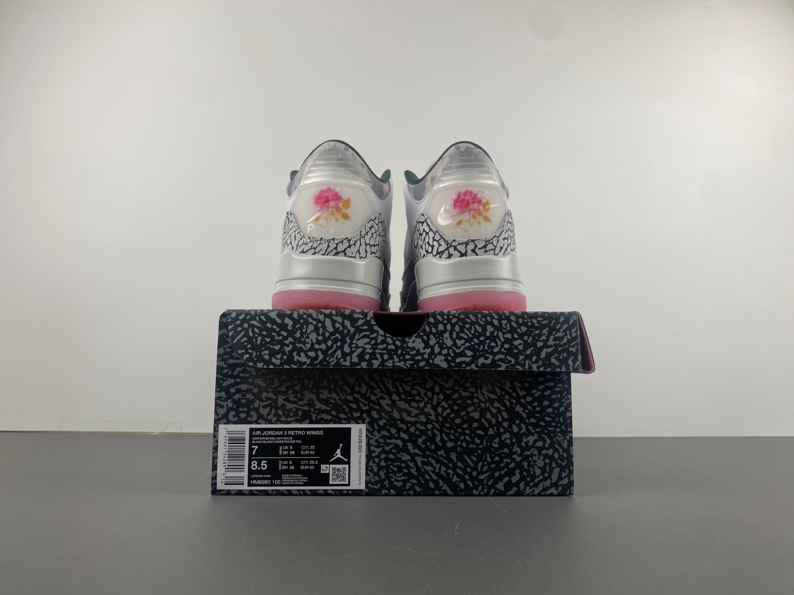 Air Jordan 3 Retro Wings HM6993-100