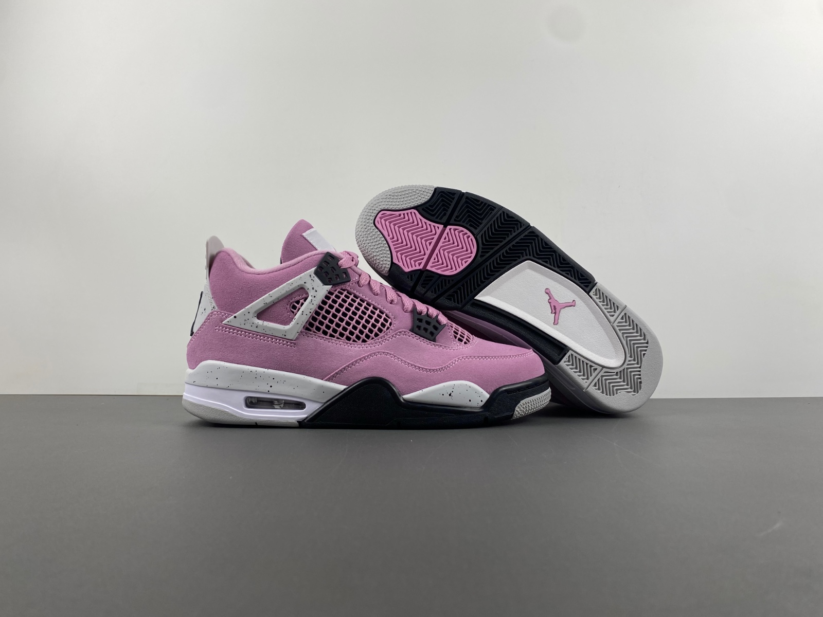 Air Jordan 4 WMNS “Orchid”  AQ9129-501