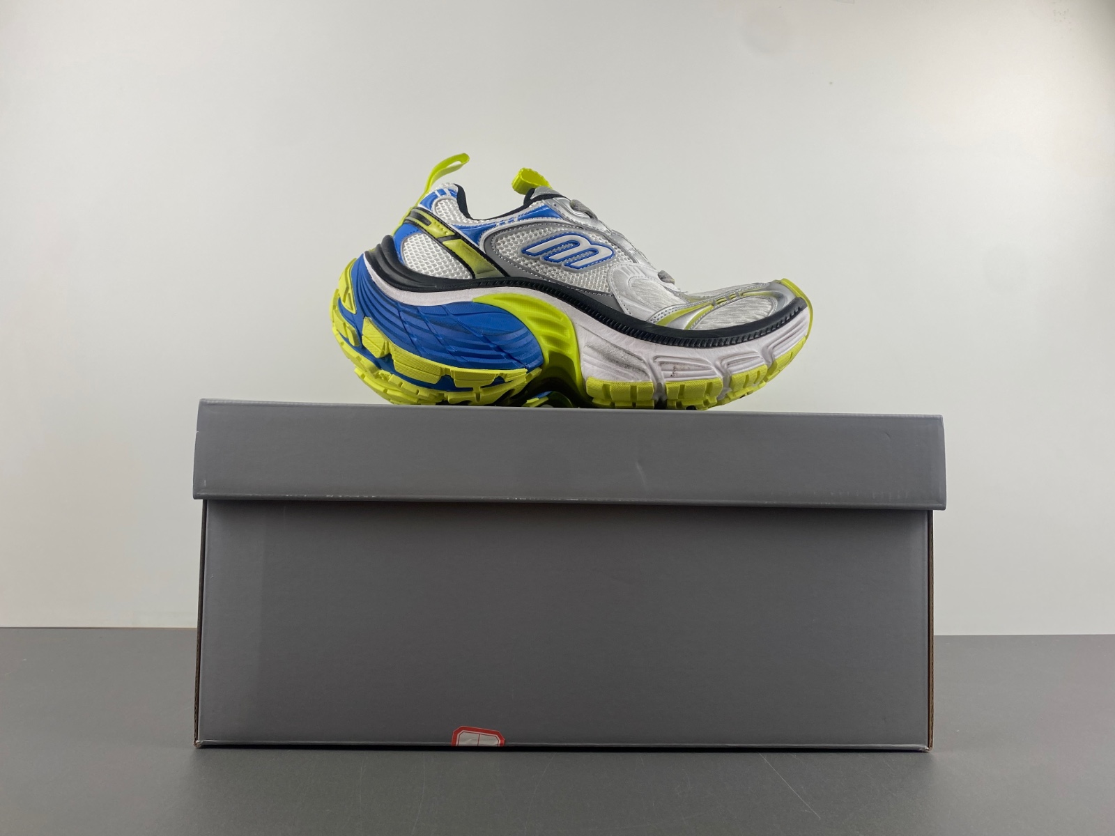 Balenciaga 911  792779 W2MV2 9741