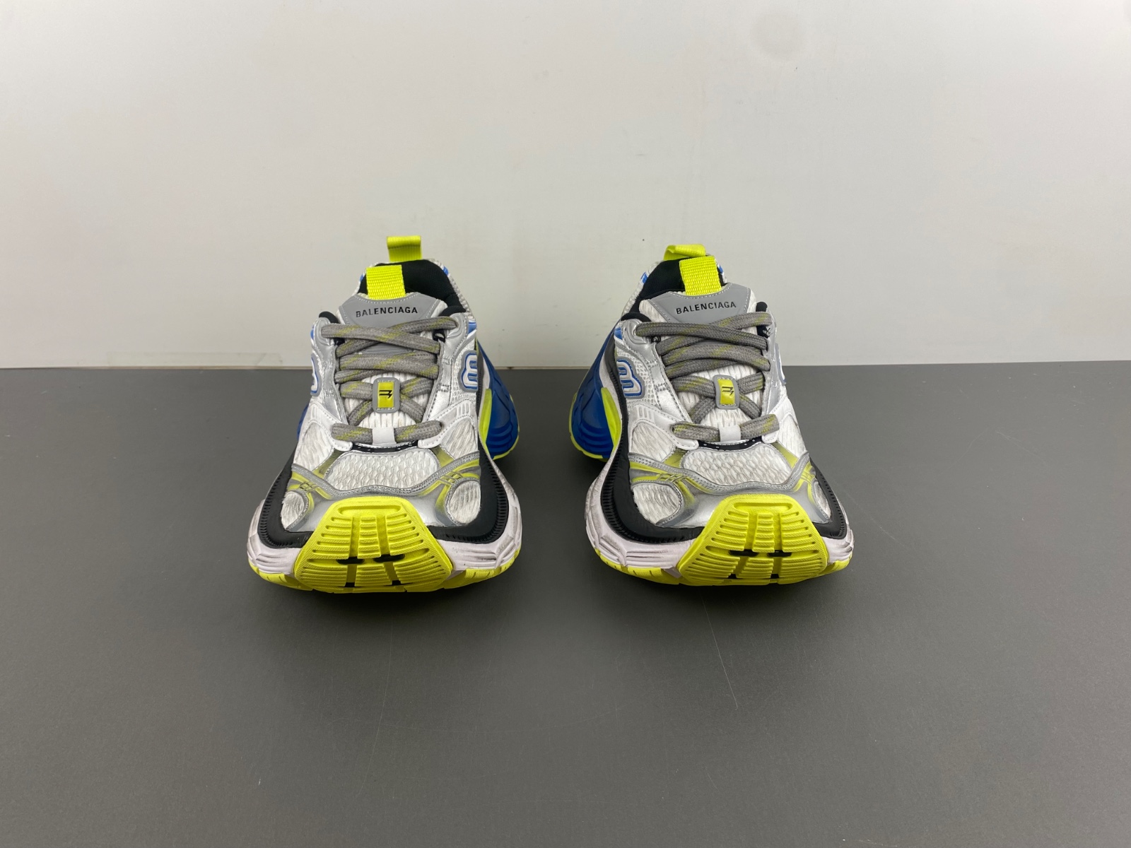 Balenciaga 911  792779 W2MV2 9741