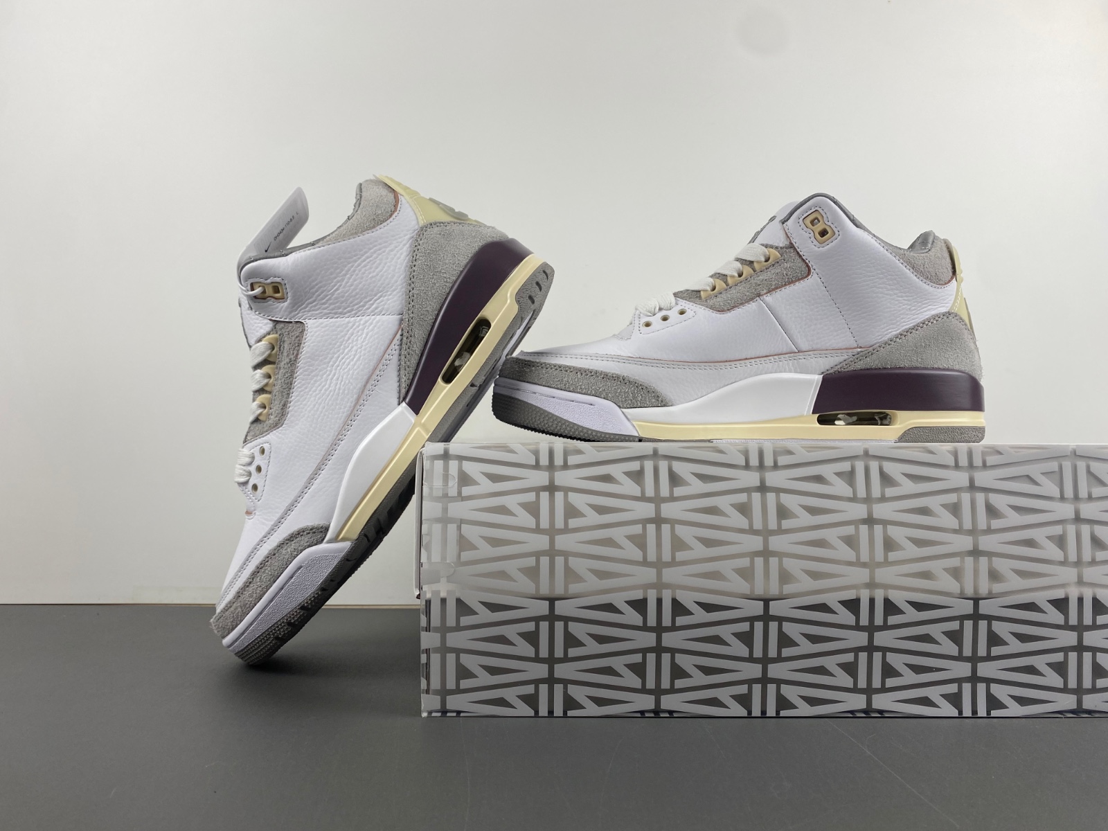 Air Jordan 3 x A Ma Maniere DH3434-110