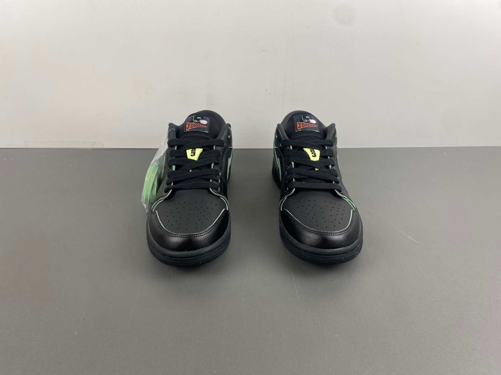 Air Jordan 1 Low  HM3690-001