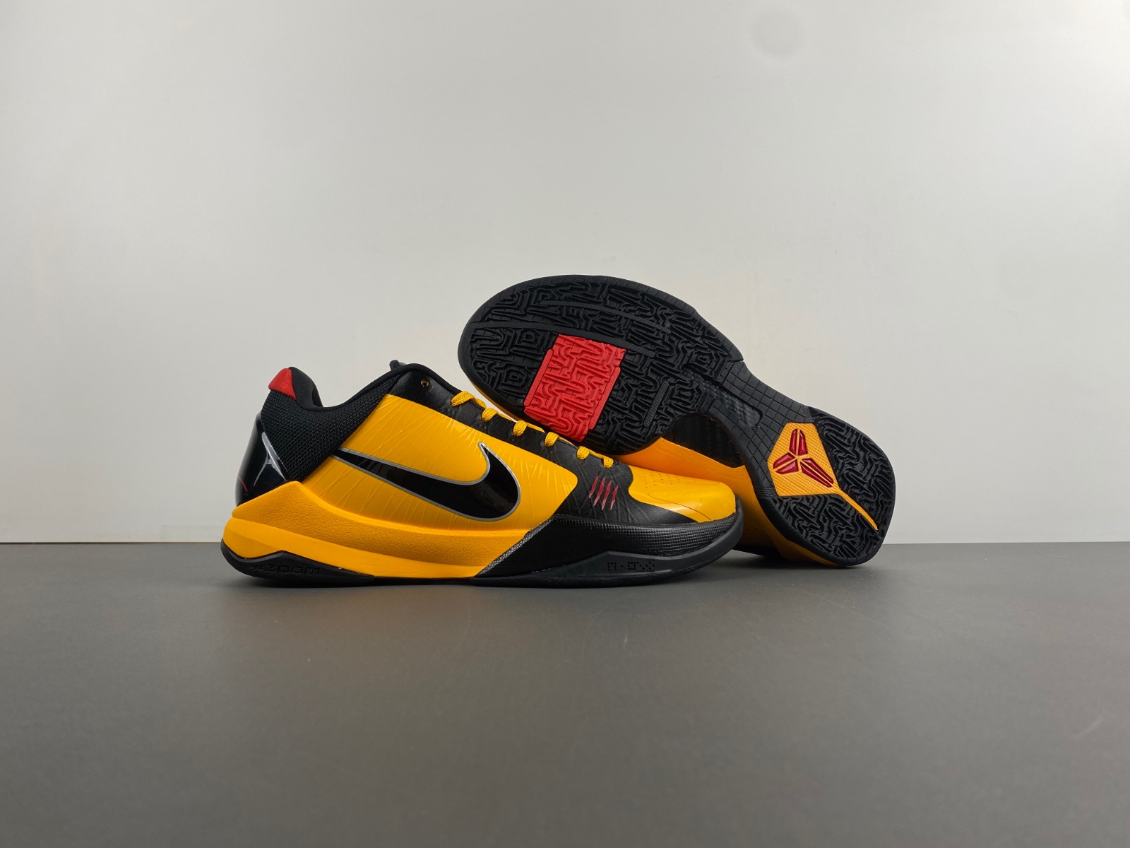 Nike Kobe 5 Protro “Bruce Lee  CD4991-700