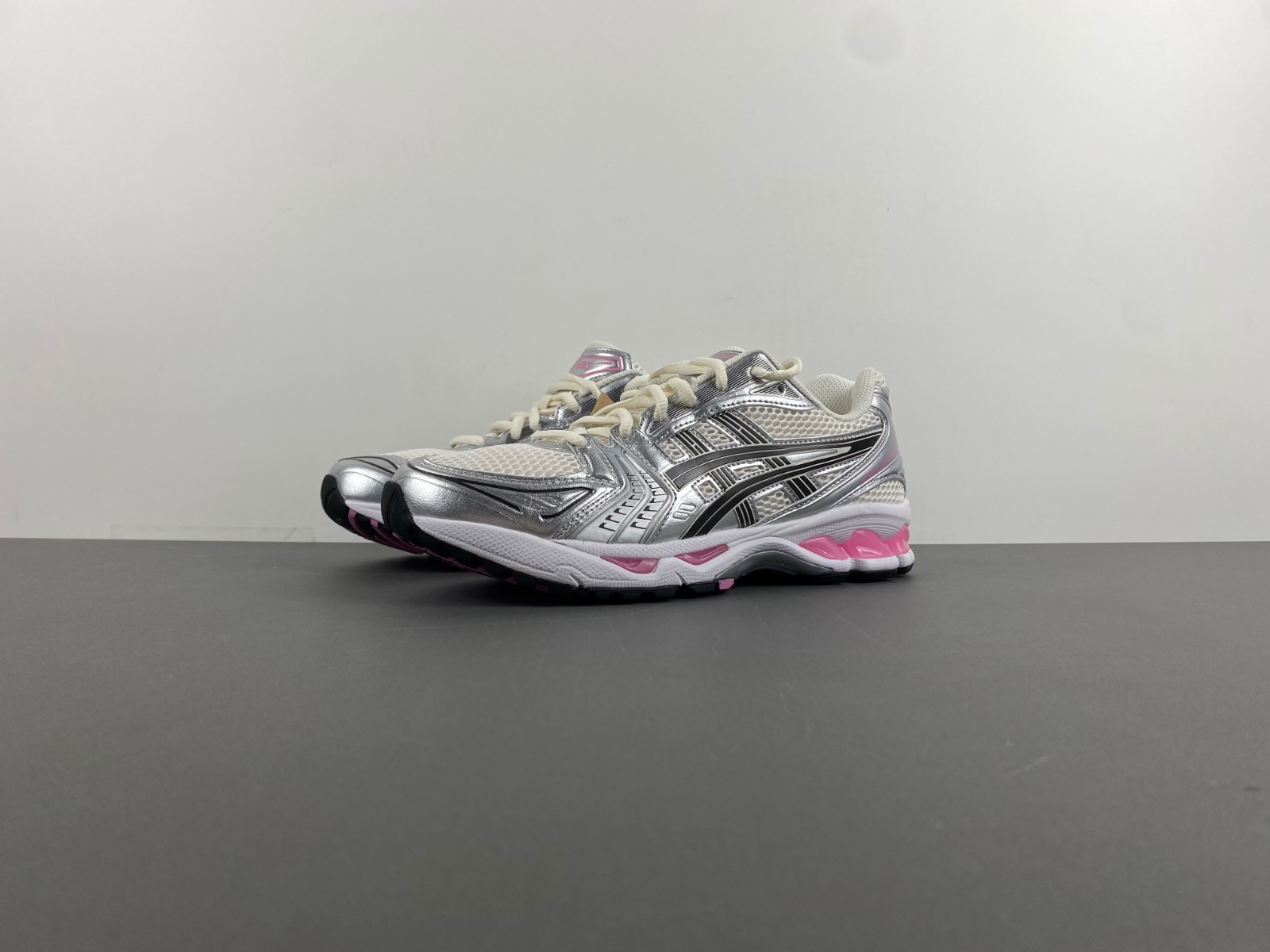 As*ic*s gel-kayano 14 1203a537-103