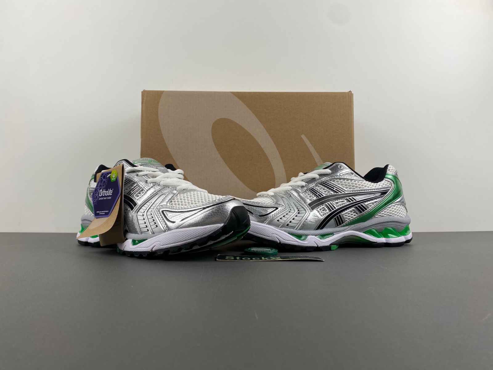 As*ic*s gel-kayano 14 1201a019-110