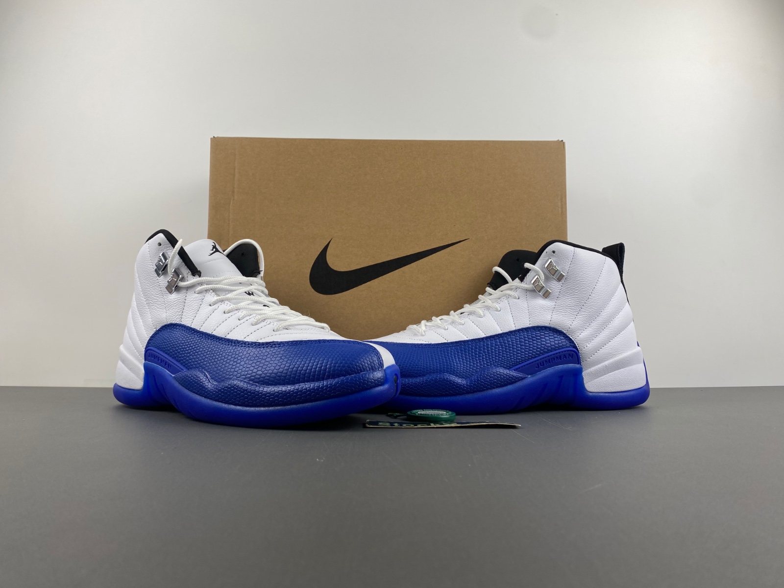 Air Jordan 12 “Blueberry CT8013-140