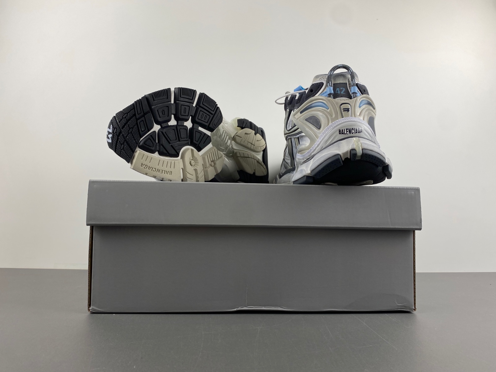 Balenciaga 772774-W3RNY-0623