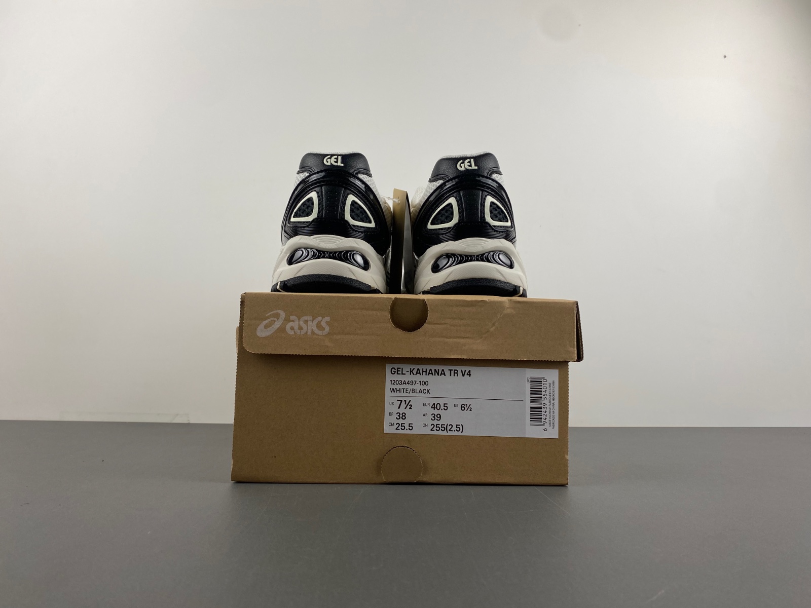 Asics Gel-Kahana Tr V4 "Black Silver"  1203A497-100